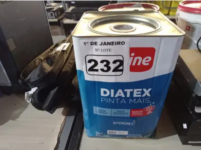 LOTE 232 - 01 LATA DE TINTA IQUINE DIATEX PINTA MAIS 18L FOSCO BASE “P”. (NO ESTADO) ATENÇÃO! FAZER A VISITAÇÃO ANTES DE ARREMATAR, NÃO SABEMOS SE FUNCIONA. LEILÃO NÃO TEM GARANTIA E NEM DEVOLUÇÃO, SUJEITO A POSSÍVEIS AVARIAS VISÍVEIS/OCULTAS E/OU AUSÊNCIA DE COMPONENTES.