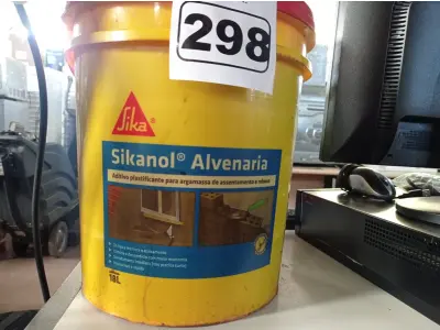 LOTE 298 - 01 LATA DE TINTA IQUINE DIATEX PINTA MAIS 18L FOSCO AVELUDADO NA COR PEROLA. (NO ESTADO) ATENÇÃO! FAZER A VISITAÇÃO ANTES DE ARREMATAR, NÃO SABEMOS SE FUNCIONA. LEILÃO NÃO TEM GARANTIA E NEM DEVOLUÇÃO, SUJEITO A POSSÍVEIS AVARIAS VISÍVEIS/OCULTAS E/OU AUSÊNCIA DE COMPONENTES.