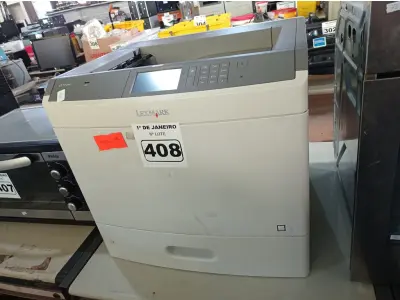 LOTE 408 - 01 IMPRESSORA A LASER MARCA LEXMARK MODELO C792DE. (NO ESTADO) ATENÇÃO! FAZER A VISITAÇÃO ANTES DE ARREMATAR, NÃO SABEMOS SE FUNCIONA. LEILÃO NÃO TEM GARANTIA E NEM DEVOLUÇÃO, SUJEITO A POSSÍVEIS AVARIAS VISÍVEIS/OCULTAS E/OU AUSÊNCIA DE COMPONENTES.