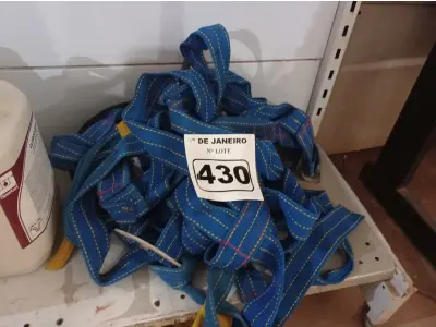 LOTE 430 - 05 CINTOS DE SEGURANÇA NO TRABALHO. (NO ESTADO) ATENÇÃO! FAZER A VISITAÇÃO ANTES DE ARREMATAR, NÃO SABEMOS SE FUNCIONA. LEILÃO NÃO TEM GARANTIA E NEM DEVOLUÇÃO, SUJEITO A POSSÍVEIS AVARIAS VISÍVEIS/OCULTAS E/OU AUSÊNCIA DE COMPONENTES.