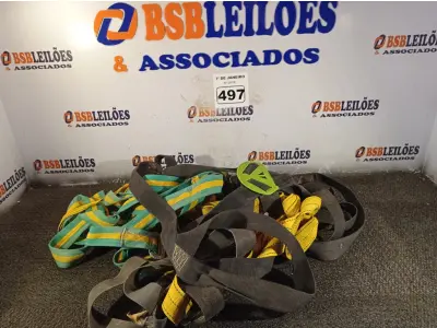 LOTE 497 - 05 CINTOS DE SEGURANÇA NO TRABALHO. (NO ESTADO) ATENÇÃO! FAZER A VISITAÇÃO ANTES DE ARREMATAR, NÃO SABEMOS SE FUNCIONA. LEILÃO NÃO TEM GARANTIA E NEM DEVOLUÇÃO, SUJEITO A POSSÍVEIS AVARIAS VISÍVEIS/OCULTAS E/OU AUSÊNCIA DE COMPONENTES.