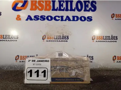 LOTE 111 - 01 LOTE COM APROXIMADAMENTE 80 LÂMPADAS DICROICA 1W 220V. (NO ESTADO) ATENÇÃO! FAZER A VISITAÇÃO ANTES DE ARREMATAR, NÃO SABEMOS SE FUNCIONA. LEILÃO NÃO TEM GARANTIA E NEM DEVOLUÇÃO, SUJEITO A POSSÍVEIS AVARIAS VISÍVEIS/OCULTAS E/OU AUSÊNCIA DE COMPONENTES.