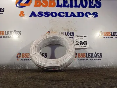 LOTE 280 - 01 ROLO DE CABO FLEXÍVEL 100M 1X4,00MM NA COR BRANCA. (NOVO)(NO ESTADO) ATENÇÃO! FAZER A VISITAÇÃO ANTES DE ARREMATAR, NÃO SABEMOS SE FUNCIONA. LEILÃO NÃO TEM GARANTIA E NEM DEVOLUÇÃO, SUJEITO A POSSÍVEIS AVARIAS VISÍVEIS/OCULTAS E/OU AUSÊNCIA DE COMPONENTES.