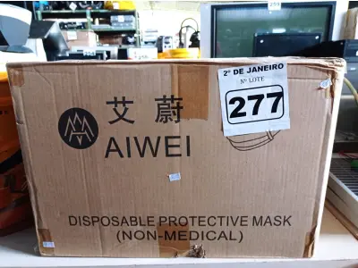 LOTE 277 - 01 CAIXA COM APROXIMADAMENTE 2.000 MASCARAS DESCARTÁVEIS VARIADAS . (NO ESTADO) ATENÇÃO! FAZER A VISITAÇÃO ANTES DE ARREMATAR, NÃO SABEMOS SE FUNCIONA. LEILÃO NÃO TEM GARANTIA E NEM DEVOLUÇÃO, SUJEITO A POSSÍVEIS AVARIAS VISÍVEIS/OCULTAS E/OU AUSÊNCIA DE COMPONENTES.