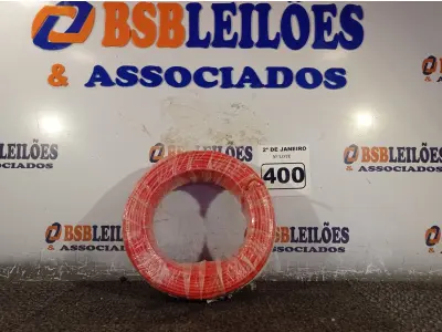 LOTE 400 - 01 ROLO DE CABO FLEXÍVEL 100M 1X4MM NA COR VERMELHO(NOVO). (NO ESTADO) ATENÇÃO! FAZER A VISITAÇÃO ANTES DE ARREMATAR, NÃO SABEMOS SE FUNCIONA. LEILÃO NÃO TEM GARANTIA E NEM DEVOLUÇÃO, SUJEITO A POSSÍVEIS AVARIAS VISÍVEIS/OCULTAS E/OU AUSÊNCIA DE COMPONENTES.