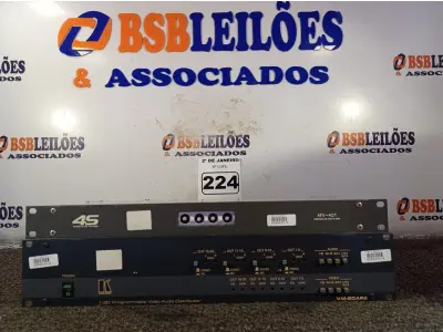 LOTE 224 - 01 DISTRIBUIDOR DE ÁUDIO E VÍDEO 1:20 VM-20ARIII E 01 COMUTADOR DE ÁUDIO E VÍDEO AFV-401.(NO ESTADO) ATENÇÃO! FAZER A VISITAÇÃO ANTES DE ARREMATAR, NÃO SABEMOS SE FUNCIONA. LEILÃO NÃO TEM GARANTIA E NEM DEVOLUÇÃO, SUJEITO A POSSÍVEIS AVARIAS VISÍVEIS/OCULTAS E/OU AUSÊNCIA DE COMPONENTES.