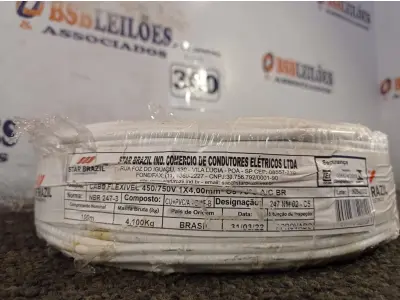 LOTE 300 - 01 ROLO DE CABO FLEXÍVEL 100M 1X4,00MM BRANCO. (NOVO) (NO ESTADO) ATENÇÃO! FAZER A VISITAÇÃO ANTES DE ARREMATAR, NÃO SABEMOS SE FUNCIONA. LEILÃO NÃO TEM GARANTIA E NEM DEVOLUÇÃO, SUJEITO A POSSÍVEIS AVARIAS VISÍVEIS/OCULTAS E/OU AUSÊNCIA DE COMPONENTES.