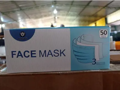 LOTE 357 - 01 CAIXA COM APROXIMADAMENTE 2.000 MASCARAS DESCARTÁVEIS VARIADAS. (NO ESTADO) ATENÇÃO! FAZER A VISITAÇÃO ANTES DE ARREMATAR, NÃO SABEMOS SE FUNCIONA. LEILÃO NÃO TEM GARANTIA E NEM DEVOLUÇÃO, SUJEITO A POSSÍVEIS AVARIAS VISÍVEIS/OCULTAS E/OU AUSÊNCIA DE COMPONENTES.