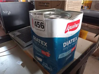 LOTE 456 - 01 LATA DE TINTA IQUINE DIATEX PINTA MAIS 18L FOSCO BASE “P”. (NO ESTADO) ATENÇÃO! FAZER A VISITAÇÃO ANTES DE ARREMATAR, NÃO SABEMOS SE FUNCIONA. LEILÃO NÃO TEM GARANTIA E NEM DEVOLUÇÃO, SUJEITO A POSSÍVEIS AVARIAS VISÍVEIS/OCULTAS E/OU AUSÊNCIA DE COMPONENTES.