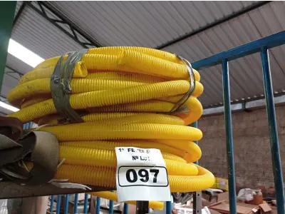 LOTE 097 - 02 ROLOS DE MANGUEIRA CORRUGADA. (NO ESTADO) ATENÇÃO! FAZER A VISITAÇÃO ANTES DE ARREMATAR, NÃO SABEMOS SE FUNCIONA. LEILÃO NÃO TEM GARANTIA E NEM DEVOLUÇÃO, SUJEITO A POSSÍVEIS AVARIAS VISÍVEIS/OCULTAS E/OU AUSÊNCIA DE COMPONENTES.