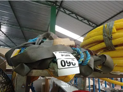 LOTE 096 - 05 CINTOS DE SEGURANÇA NO TRABALHO. (NO ESTADO) ATENÇÃO! FAZER A VISITAÇÃO ANTES DE ARREMATAR, NÃO SABEMOS SE FUNCIONA. LEILÃO NÃO TEM GARANTIA E NEM DEVOLUÇÃO, SUJEITO A POSSÍVEIS AVARIAS VISÍVEIS/OCULTAS E/OU AUSÊNCIA DE COMPONENTES.