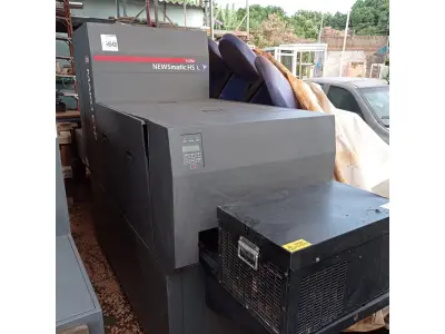 LOTE 505 - 01 EQUIPAMENTO FOTOGRÁFICO NEWSMATIC HS ECRM CTP 220-240V 1HZ 50/60. (NO ESTADO) ATENÇÃO! FAZER A VISITAÇÃO ANTES DE ARREMATAR, NÃO SABEMOS SE FUNCIONA. LEILÃO NÃO TEM GARANTIA E NEM DEVOLUÇÃO, SUJEITO A POSSÍVEIS AVARIAS VISÍVEIS/OCULTAS E/OU AUSÊNCIA DE COMPONENTES.