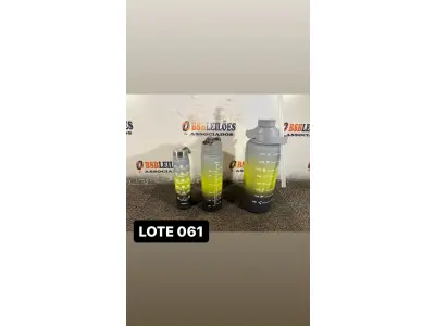 LOTE 061 - 01 KIT COM 3 GARRAFAS DE DIVERSOS TAMANHOS ( NOVO ) ( NO ESTADO )
