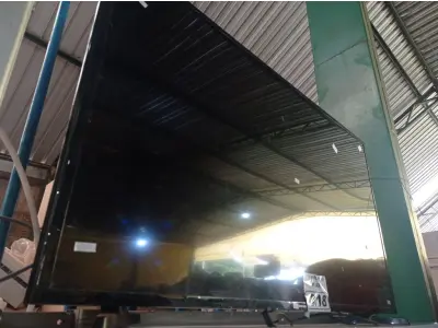 LOTE 218 - 01 TV SAMSUNG 48” POL PARA RETIRADA DE PEÇAS. (NO ESTADO) ATENÇÃO! FAZER A VISITAÇÃO ANTES DE ARREMATAR, NÃO SABEMOS SE FUNCIONA. LEILÃO NÃO TEM GARANTIA E NEM DEVOLUÇÃO, SUJEITO A POSSÍVEIS AVARIAS VISÍVEIS/OCULTAS E/OU AUSÊNCIA DE COMPONENTES.