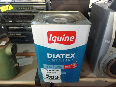 LOTE 203 - 01 LATA DE TINTA IQUINE DIATEX PINTA MAIS 18L FOSCO BASE “P”. (NO ESTADO) ATENÇÃO! FAZER A VISITAÇÃO ANTES DE ARREMATAR, NÃO SABEMOS SE FUNCIONA. LEILÃO NÃO TEM GARANTIA E NEM DEVOLUÇÃO, SUJEITO A POSSÍVEIS AVARIAS VISÍVEIS/OCULTAS E/OU AUSÊNCIA DE COMPONENTES.