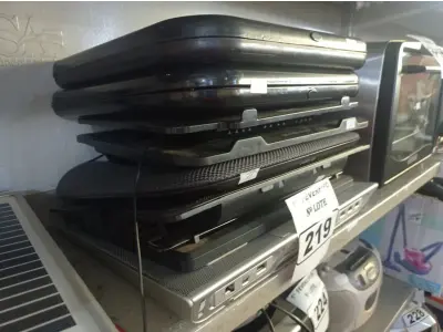 LOTE 219 - 07 BASES DE VENTILAÇÃO PARA NOTEBOOK’S. (NO ESTADO) ATENÇÃO! FAZER A VISITAÇÃO ANTES DE ARREMATAR, NÃO SABEMOS SE FUNCIONA. LEILÃO NÃO TEM GARANTIA E NEM DEVOLUÇÃO, SUJEITO A POSSÍVEIS AVARIAS VISÍVEIS/OCULTAS E/OU AUSÊNCIA DE COMPONENTES.