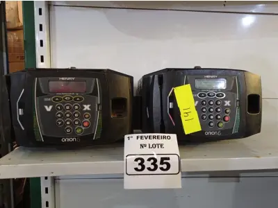 LOTE 335 - 02 RELÓGIOS DE PONTO MARCAS ORION. (NO ESTADO) ATENÇÃO! FAZER A VISITAÇÃO ANTES DE ARREMATAR, NÃO SABEMOS SE FUNCIONA. LEILÃO NÃO TEM GARANTIA E NEM DEVOLUÇÃO, SUJEITO A POSSÍVEIS AVARIAS VISÍVEIS/OCULTAS E/OU AUSÊNCIA DE COMPONENTES.