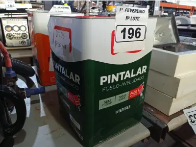 LOTE 196 - 01 LATA DE TINTA IQUINE PINTALAR FOSCO-AVELUDADO 18L NA COR VERDE PISCINA. (NO ESTADO) ATENÇÃO! FAZER A VISITAÇÃO ANTES DE ARREMATAR, NÃO SABEMOS SE FUNCIONA. LEILÃO NÃO TEM GARANTIA E NEM DEVOLUÇÃO, SUJEITO A POSSÍVEIS AVARIAS VISÍVEIS/OCULTAS E/OU AUSÊNCIA DE COMPONENTES.