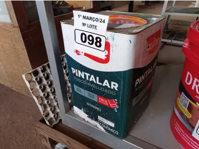 LOTE 098 - 01 BALDE DE TINTA IQUINE PINTALAR FOSCO AVELUDADO 18L NA COR VERDE PISCINA. (NO ESTADO) ATENÇÃO! FAZER A VISITAÇÃO ANTES DE ARREMATAR, NÃO SABEMOS SE FUNCIONA. LEILÃO NÃO TEM GARANTIA E NEM DEVOLUÇÃO, SUJEITO A POSSÍVEIS AVARIAS VISÍVEIS/OCULTAS E/OU AUSÊNCIA DE COMPONENTES.