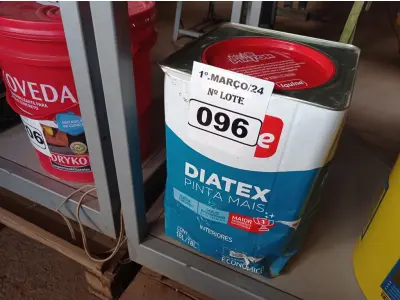 LOTE 096 - 01 LATA DE TINTA IQUINE DIATEX PINTA MAIS 18L FOSCO AVELUDADO COR MARFIM. (NO ESTADO) ATENÇÃO! FAZER A VISITAÇÃO ANTES DE ARREMATAR, NÃO SABEMOS SE FUNCIONA. LEILÃO NÃO TEM GARANTIA E NEM DEVOLUÇÃO, SUJEITO A POSSÍVEIS AVARIAS VISÍVEIS/OCULTAS E/OU AUSÊNCIA DE COMPONENTES.
