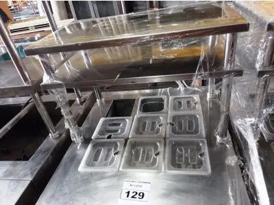 LOTE 129 - 01 BALCÃO INDUSTRIAL REFRIGERADO COM 09 CUBAS E 02 PASSADORES EM AÇO INOX. (NO ESTADO. LEILÃO NÃO TEM GARANTIA E NEM DEVOLUÇÃO).