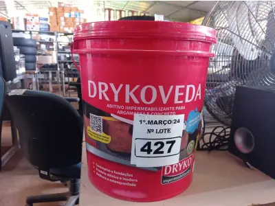 LOTE 427 - 01 BALDE DE DRYKOVEDA, ADITIVO IMPERMEABILIZANTE PARA ARGAMASSA E CONCRETO 18L. (NO ESTADO) ATENÇÃO! FAZER A VISITAÇÃO ANTES DE ARREMATAR, NÃO SABEMOS SE FUNCIONA. LEILÃO NÃO TEM GARANTIA E NEM DEVOLUÇÃO, SUJEITO A POSSÍVEIS AVARIAS VISÍVEIS/OCULTAS E/OU AUSÊNCIA DE COMPONENTES.