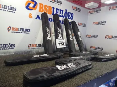 LOTE 374 - 10 DETECTORES DE METAL. (NO ESTADO) ATENÇÃO! FAZER A VISITAÇÃO ANTES DE ARREMATAR, NÃO SABEMOS SE FUNCIONA. LEILÃO NÃO TEM GARANTIA E NEM DEVOLUÇÃO, SUJEITO A POSSÍVEIS AVARIAS VISÍVEIS/OCULTAS E/OU AUSÊNCIA DE COMPONENTES.