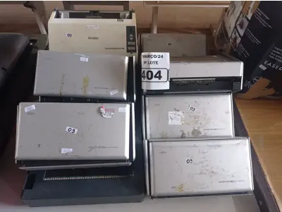 LOTE 404 - 08 SCANNER MARCAS E MODELOS DIVERSOS. (NO ESTADO) ATENÇÃO! FAZER A VISITAÇÃO ANTES DE ARREMATAR, NÃO SABEMOS SE FUNCIONA. LEILÃO NÃO TEM GARANTIA E NEM DEVOLUÇÃO, SUJEITO A POSSÍVEIS AVARIAS VISÍVEIS/OCULTAS E/OU AUSÊNCIA DE COMPONENTES.