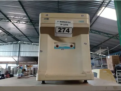 LOTE 274 - 01 PURIFICADOR DE ÁGUA INCOMPLETO. (NO ESTADO) ATENÇÃO! FAZER A VISITAÇÃO ANTES DE ARREMATAR, NÃO SABEMOS SE FUNCIONA. LEILÃO NÃO TEM GARANTIA E NEM DEVOLUÇÃO, SUJEITO A POSSÍVEIS AVARIAS VISÍVEIS/OCULTAS E/OU AUSÊNCIA DE COMPONENTES.