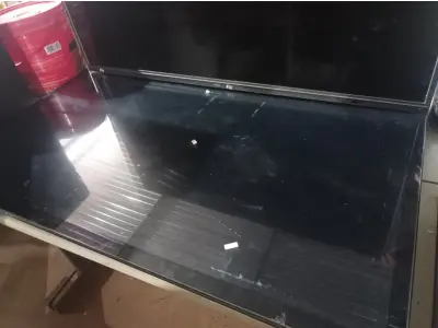 LOTE 347 - 02 TV’S MARCAS E MODELO DIVERSOS PARA RETIRADA DE PEÇAS. (NO ESTADO) ATENÇÃO! FAZER A VISITAÇÃO ANTES DE ARREMATAR, NÃO SABEMOS SE FUNCIONA. LEILÃO NÃO TEM GARANTIA E NEM DEVOLUÇÃO, SUJEITO A POSSÍVEIS AVARIAS VISÍVEIS/OCULTAS E/OU AUSÊNCIA DE COMPONENTES.