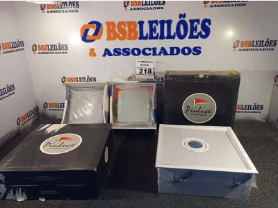 LOTE 218 - 05 LUMINÁRIAS MARCAS E MODELOS DIVERSOS. (NO ESTADO) ATENÇÃO! FAZER A VISITAÇÃO ANTES DE ARREMATAR, NÃO SABEMOS SE FUNCIONA. LEILÃO NÃO TEM GARANTIA E NEM DEVOLUÇÃO, SUJEITO A POSSÍVEIS AVARIAS VISÍVEIS/OCULTAS E/OU AUSÊNCIA DE COMPONENTES.