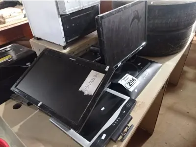 LOTE 296 - 07 MONITORES MARCAS E MODELOS DIVERSOS PARA RETIRADA DE PEÇAS. (NO ESTADO) ATENÇÃO! FAZER A VISITAÇÃO ANTES DE ARREMATAR, NÃO SABEMOS SE FUNCIONA. LEILÃO NÃO TEM GARANTIA E NEM DEVOLUÇÃO, SUJEITO A POSSÍVEIS AVARIAS VISÍVEIS/OCULTAS E/OU AUSÊNCIA DE COMPONENTES.