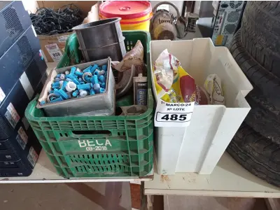 LOTE 485 - 01 LOTE COM DIVERSOS ITENS PARA CONSTRUÇÃO. (NO ESTADO) ATENÇÃO! FAZER A VISITAÇÃO ANTES DE ARREMATAR, NÃO SABEMOS SE FUNCIONA. LEILÃO NÃO TEM GARANTIA E NEM DEVOLUÇÃO, SUJEITO A POSSÍVEIS AVARIAS VISÍVEIS/OCULTAS E/OU AUSÊNCIA DE COMPONENTES.