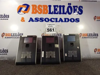 LOTE 561 - 03 RELÓGIOS DE PONTO DIGITAL. (NO ESTADO) ATENÇÃO! FAZER A VISITAÇÃO ANTES DE ARREMATAR, NÃO SABEMOS SE FUNCIONA. LEILÃO NÃO TEM GARANTIA E NEM DEVOLUÇÃO, SUJEITO A POSSÍVEIS AVARIAS VISÍVEIS/OCULTAS E/OU AUSÊNCIA DE COMPONENTES.