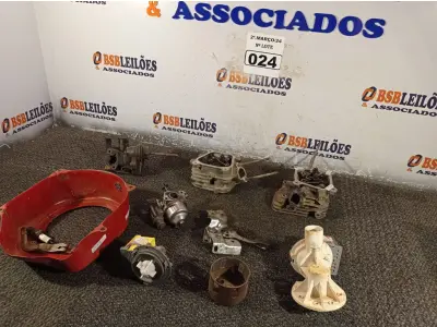 LOTE 024 - 01 LOTE COM VÁRIAS PEÇAS PARA MOTORES E 02 BOMBAS D’AGUA PARA MÁQUINA DE LAVAR MARCAS E MODELOS DIVERSOS.  (NO ESTADO) ATENÇÃO! FAZER A VISITAÇÃO ANTES DE ARREMATAR, NÃO SABEMOS SE FUNCIONA. LEILÃO NÃO TEM GARANTIA E NEM DEVOLUÇÃO, SUJEITO A POSSÍVEIS AVARIAS VISÍVEIS/OCULTAS E/OU AUSÊNCIA DE COMPONENTES.