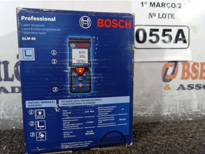 LOTE 055 - 01 TRENA A LASER GLM 40 MARCA BOSCH. (NOVO) (NO ESTADO) ATENÇÃO! FAZER A VISITAÇÃO ANTES DE ARREMATAR, NÃO SABEMOS SE FUNCIONA. LEILÃO NÃO TEM GARANTIA E NEM DEVOLUÇÃO, SUJEITO A POSSÍVEIS AVARIAS VISÍVEIS/OCULTAS E/OU AUSÊNCIA DE COMPONENTES.