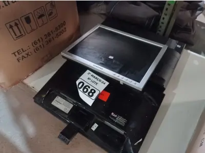 LOTE 068 - 05 MONITORES MARCAS E MODELOS DIVERSOS PARA RETIRADA DE PEÇAS. (NO ESTADO) ATENÇÃO! FAZER A VISITAÇÃO ANTES DE ARREMATAR, NÃO SABEMOS SE FUNCIONA. LEILÃO NÃO TEM GARANTIA E NEM DEVOLUÇÃO, SUJEITO A POSSÍVEIS AVARIAS VISÍVEIS/OCULTAS E/OU AUSÊNCIA DE COMPONENTES.