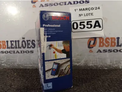 LOTE 055 - 01 TRENA A LASER GLM 40 MARCA BOSCH. (NOVO) (NO ESTADO) ATENÇÃO! FAZER A VISITAÇÃO ANTES DE ARREMATAR, NÃO SABEMOS SE FUNCIONA. LEILÃO NÃO TEM GARANTIA E NEM DEVOLUÇÃO, SUJEITO A POSSÍVEIS AVARIAS VISÍVEIS/OCULTAS E/OU AUSÊNCIA DE COMPONENTES.