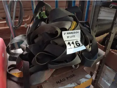 LOTE 116 - 05 CINTOS DE SEGURANÇA NO TRABALHO. (NO ESTADO) ATENÇÃO! FAZER A VISITAÇÃO ANTES DE ARREMATAR, NÃO SABEMOS SE FUNCIONA. LEILÃO NÃO TEM GARANTIA E NEM DEVOLUÇÃO, SUJEITO A POSSÍVEIS AVARIAS VISÍVEIS/OCULTAS E/OU AUSÊNCIA DE COMPONENTES.
