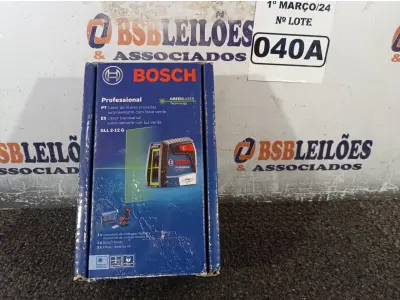 LOTE 040 - 01 LASER DE LINHAS CRUZADAS AUTONIVELANTE COM FAIXA VERDE MODELO:GLL2-12G MARCA BOSCH.(NOVO) (NO ESTADO) ATENÇÃO! FAZER A VISITAÇÃO ANTES DE ARREMATAR, NÃO SABEMOS SE FUNCIONA. LEILÃO NÃO TEM GARANTIA E NEM DEVOLUÇÃO, SUJEITO A POSSÍVEIS AVARIAS VISÍVEIS/OCULTAS E/OU AUSÊNCIA DE COMPONENTES.