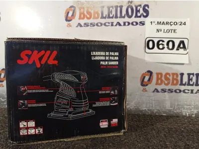 LOTE 060 - 01 LIXADEIRA ORBITAL DE PALMA 7232 200W-1/4 DE LIXA 220V MARCA SKIL. (NOVO) (NO ESTADO) ATENÇÃO! FAZER A VISITAÇÃO ANTES DE ARREMATAR, NÃO SABEMOS SE FUNCIONA. LEILÃO NÃO TEM GARANTIA E NEM DEVOLUÇÃO, SUJEITO A POSSÍVEIS AVARIAS VISÍVEIS/OCULTAS E/OU AUSÊNCIA DE COMPONENTES.
