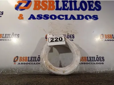 LOTE 220 - 01 ROLO DE CABO FLEXÍVEL 100M 1X2,5MM NA COR BRANCA(NOVO). (NO ESTADO) ATENÇÃO! FAZER A VISITAÇÃO ANTES DE ARREMATAR, NÃO SABEMOS SE FUNCIONA. LEILÃO NÃO TEM GARANTIA E NEM DEVOLUÇÃO, SUJEITO A POSSÍVEIS AVARIAS VISÍVEIS/OCULTAS E/OU AUSÊNCIA DE COMPONENTES.