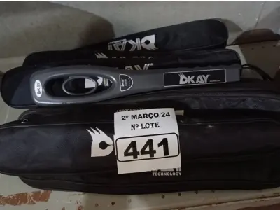 LOTE 441 - 10 DETECTORES DE METAIS. (NO ESTADO) ATENÇÃO! FAZER A VISITAÇÃO ANTES DE ARREMATAR, NÃO SABEMOS SE FUNCIONA. LEILÃO NÃO TEM GARANTIA E NEM DEVOLUÇÃO, SUJEITO A POSSÍVEIS AVARIAS VISÍVEIS/OCULTAS E/OU AUSÊNCIA DE COMPONENTES.