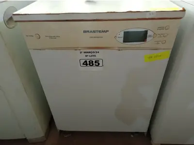 LOTE 485 - 01 LAVA-LOUÇAS MARCA BRASTEMP 220V. (NO ESTADO) ATENÇÃO! FAZER A VISITAÇÃO ANTES DE ARREMATAR, NÃO SABEMOS SE FUNCIONA. LEILÃO NÃO TEM GARANTIA E NEM DEVOLUÇÃO, SUJEITO A POSSÍVEIS AVARIAS VISÍVEIS/OCULTAS E/OU AUSÊNCIA DE COMPONENTES.