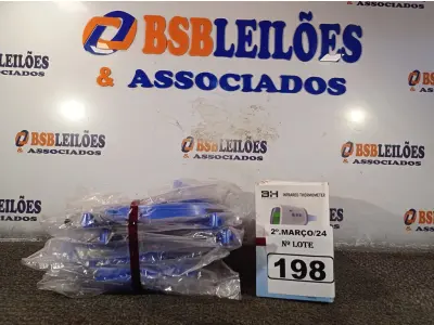 LOTE 198 - 10 MÁSCARAS DE PROTEÇÃO E 05 TERMÔMETROS DIGITAIS. (NO ESTADO) ATENÇÃO! FAZER A VISITAÇÃO ANTES DE ARREMATAR, NÃO SABEMOS SE FUNCIONA. LEILÃO NÃO TEM GARANTIA E NEM DEVOLUÇÃO, SUJEITO A POSSÍVEIS AVARIAS VISÍVEIS/OCULTAS E/OU AUSÊNCIA DE COMPONENTES.