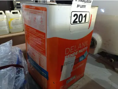 LOTE 201 - 01 LATA DE TINTA IQUINE DELANIL RENDE MUITO 18L FOSCO BASE “C”. (NO ESTADO) ATENÇÃO! FAZER A VISITAÇÃO ANTES DE ARREMATAR, NÃO SABEMOS SE FUNCIONA. LEILÃO NÃO TEM GARANTIA E NEM DEVOLUÇÃO, SUJEITO A POSSÍVEIS AVARIAS VISÍVEIS/OCULTAS E/OU AUSÊNCIA DE COMPONENTES.