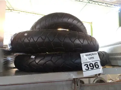 LOTE 396 - 03 PNEUS DE MOTO. (NO ESTADO) ATENÇÃO! FAZER A VISITAÇÃO ANTES DE ARREMATAR, NÃO SABEMOS SE FUNCIONA. LEILÃO NÃO TEM GARANTIA E NEM DEVOLUÇÃO, SUJEITO A POSSÍVEIS AVARIAS VISÍVEIS/OCULTAS E/OU AUSÊNCIA DE COMPONENTES.