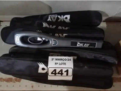 LOTE 441 - 10 DETECTORES DE METAIS. (NO ESTADO) ATENÇÃO! FAZER A VISITAÇÃO ANTES DE ARREMATAR, NÃO SABEMOS SE FUNCIONA. LEILÃO NÃO TEM GARANTIA E NEM DEVOLUÇÃO, SUJEITO A POSSÍVEIS AVARIAS VISÍVEIS/OCULTAS E/OU AUSÊNCIA DE COMPONENTES.