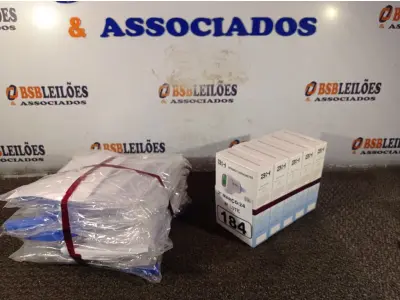 LOTE 184 - 10 MÁSCARAS DE PROTEÇÃO E 05 TERMÔMETROS DIGITAIS. (NO ESTADO) ATENÇÃO! FAZER A VISITAÇÃO ANTES DE ARREMATAR, NÃO SABEMOS SE FUNCIONA. LEILÃO NÃO TEM GARANTIA E NEM DEVOLUÇÃO, SUJEITO A POSSÍVEIS AVARIAS VISÍVEIS/OCULTAS E/OU AUSÊNCIA DE COMPONENTES.
