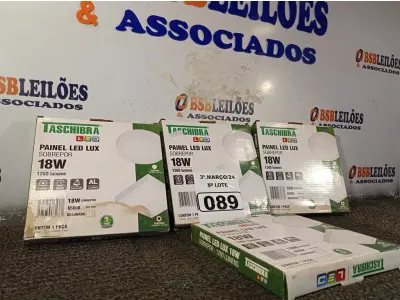 LOTE 089 - 04 LUMINÁRIAS DE LED SOBREPOR QUADRADA 18W 65000K TASHIBRA. (NO ESTADO) ATENÇÃO! FAZER A VISITAÇÃO ANTES DE ARREMATAR, NÃO SABEMOS SE FUNCIONA. LEILÃO NÃO TEM GARANTIA E NEM DEVOLUÇÃO, SUJEITO A POSSÍVEIS AVARIAS VISÍVEIS/OCULTAS E/OU AUSÊNCIA DE COMPONENTES.
